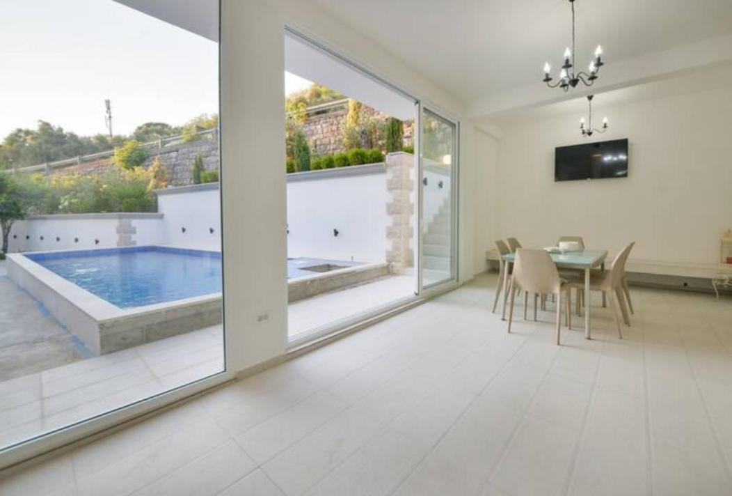 Apartments Vuksic Sveti Stefan Eksteriør bilde