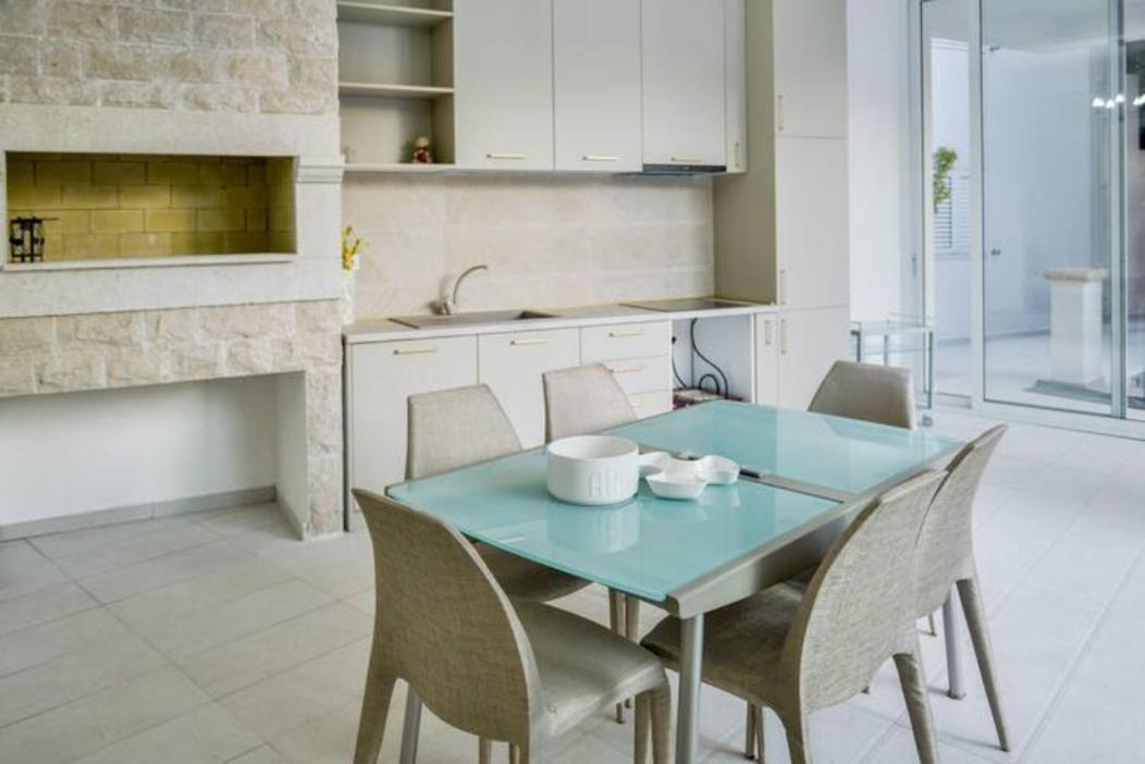 Apartments Vuksic Sveti Stefan Eksteriør bilde