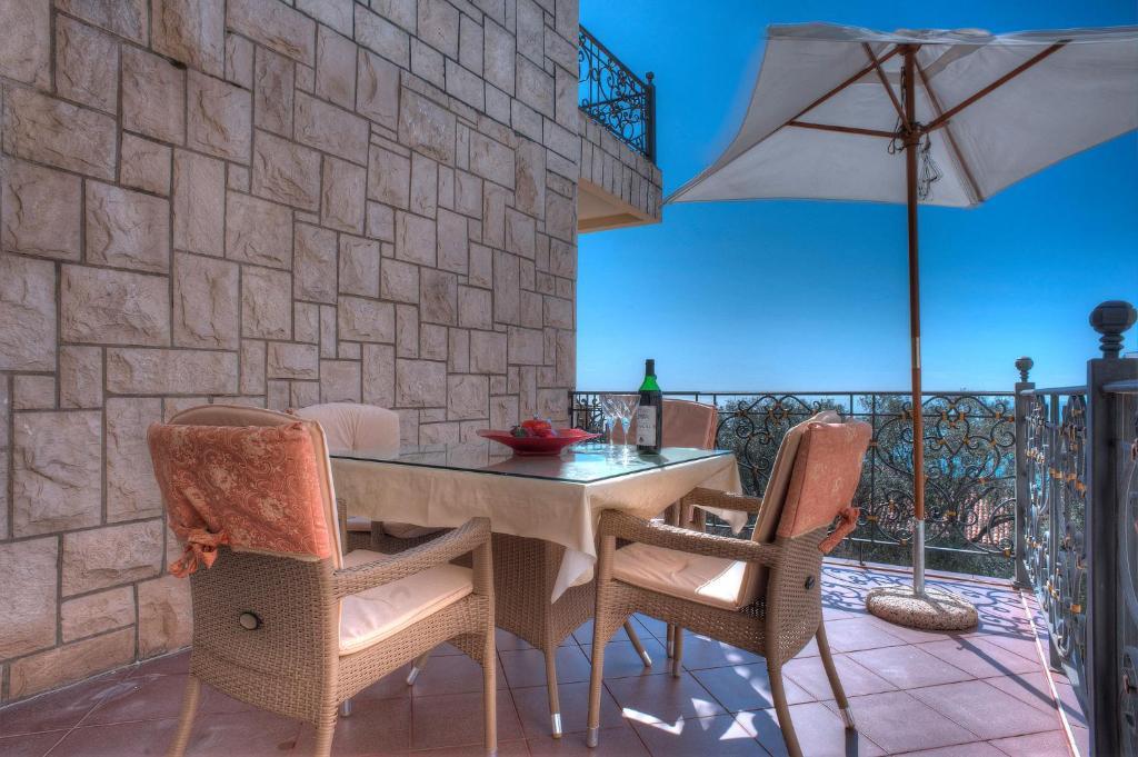 Apartments Vuksic Sveti Stefan Rom bilde