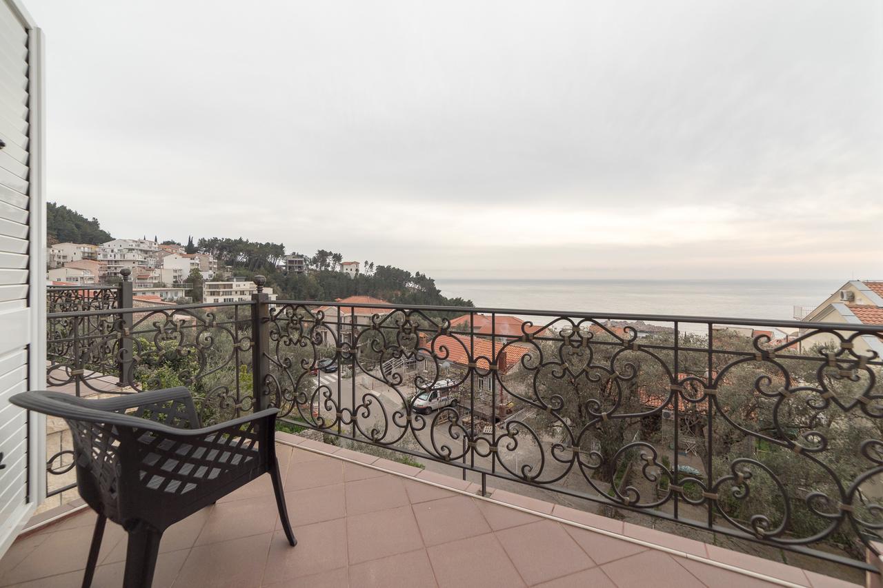 Apartments Vuksic Sveti Stefan Eksteriør bilde
