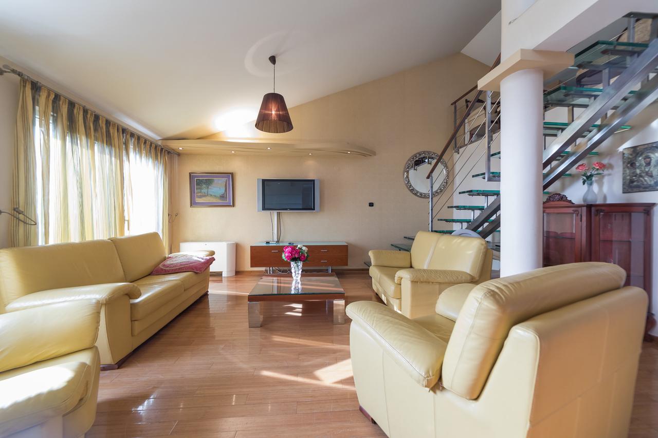 Apartments Vuksic Sveti Stefan Eksteriør bilde