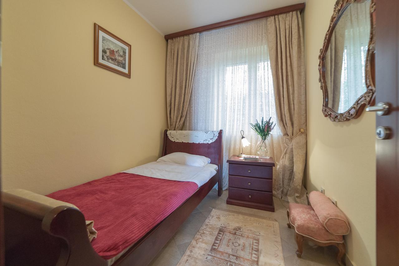 Apartments Vuksic Sveti Stefan Eksteriør bilde