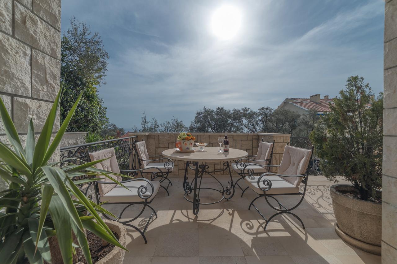 Apartments Vuksic Sveti Stefan Eksteriør bilde